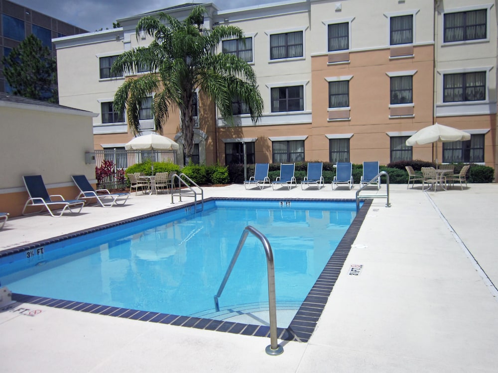 Extended Stay America Orlando Maitland 1776 Pembrook Dr 3/54