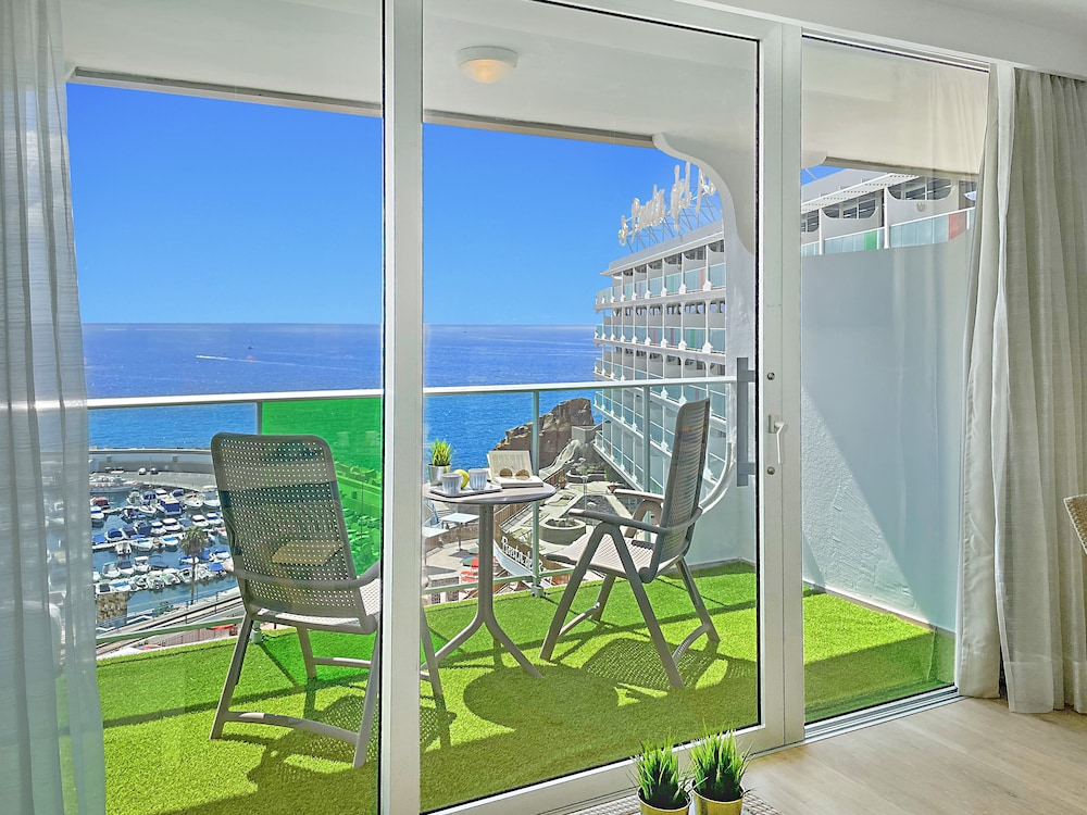 Punta Del Rey - Adults Only 15/50