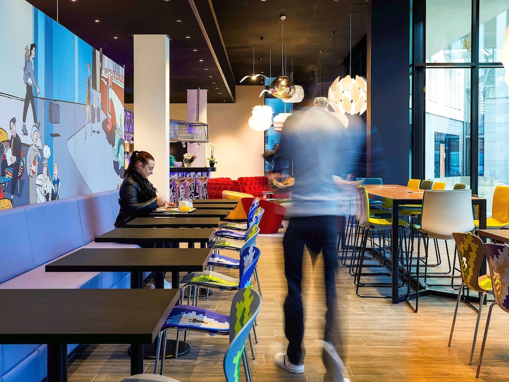 Ibis Styles Liege Guillemins 51/71
