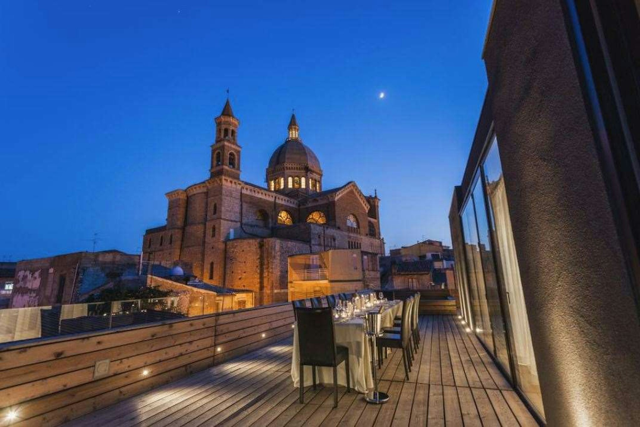 Alba Palace Hotel 38/40