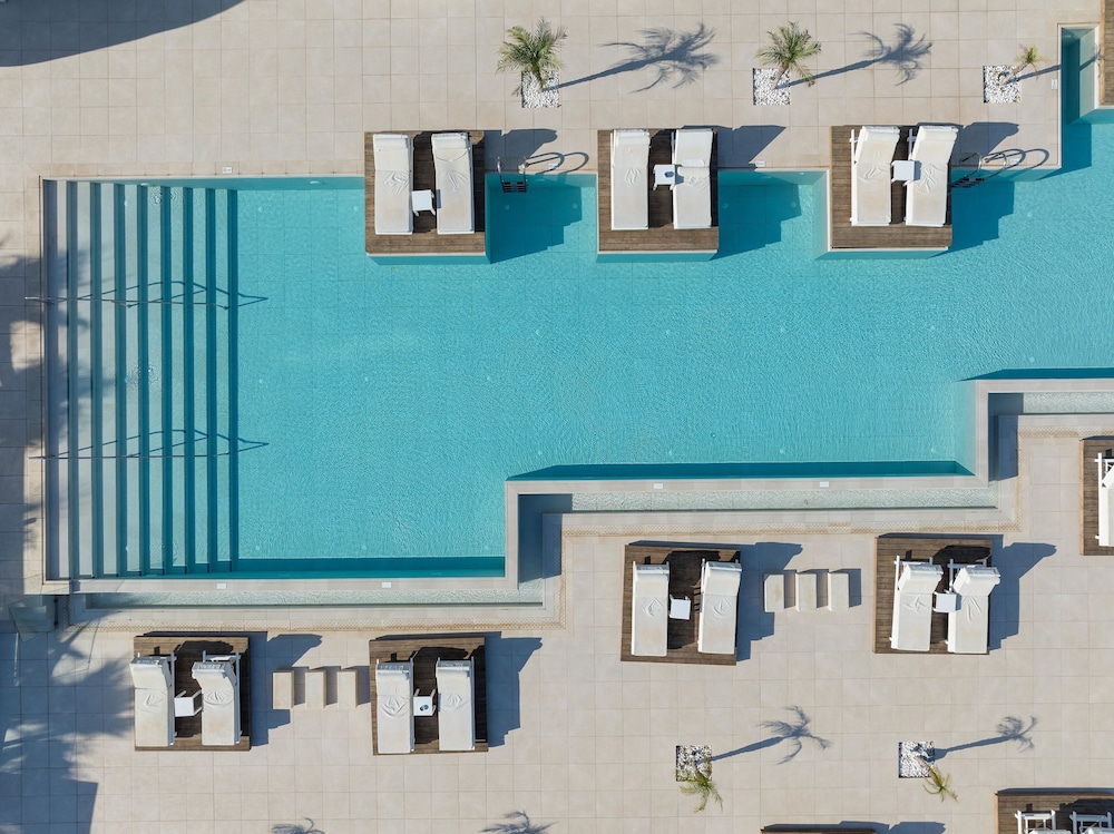 Sun Beach Resort 6/78