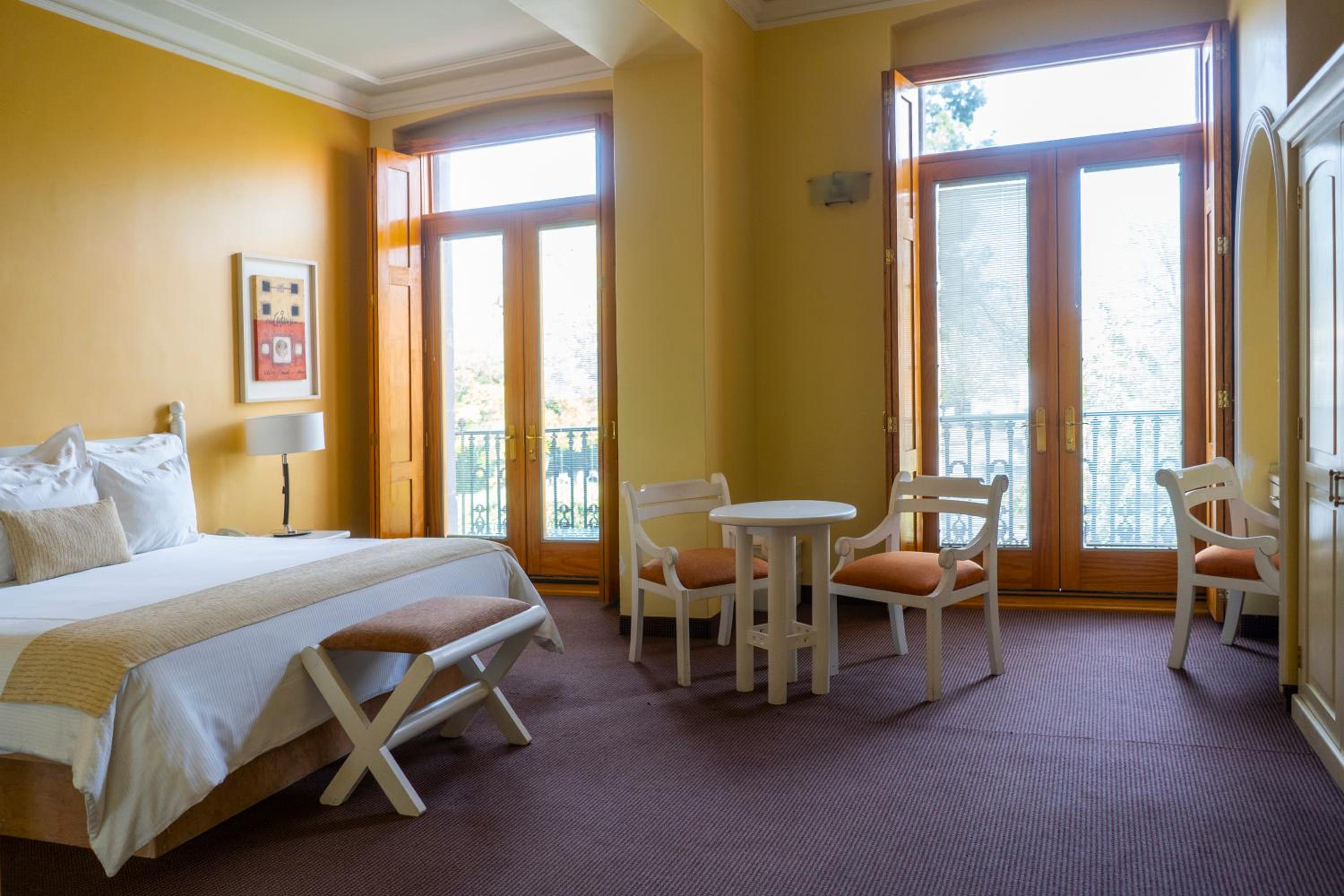 Room, King Bed, Balcony