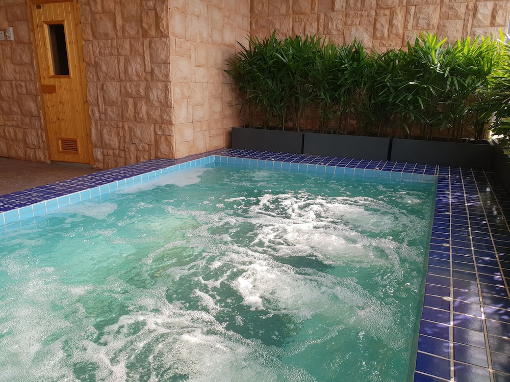 Ksl Hot Spring Resort 24/60
