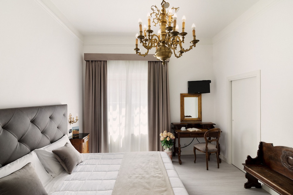 Hotel Berna 33/50