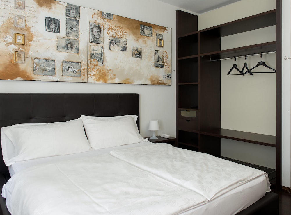 Hotel Asterix 14/28