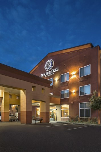 DoubleTree by Hilton Olympia Downtown Capitol District 2/30