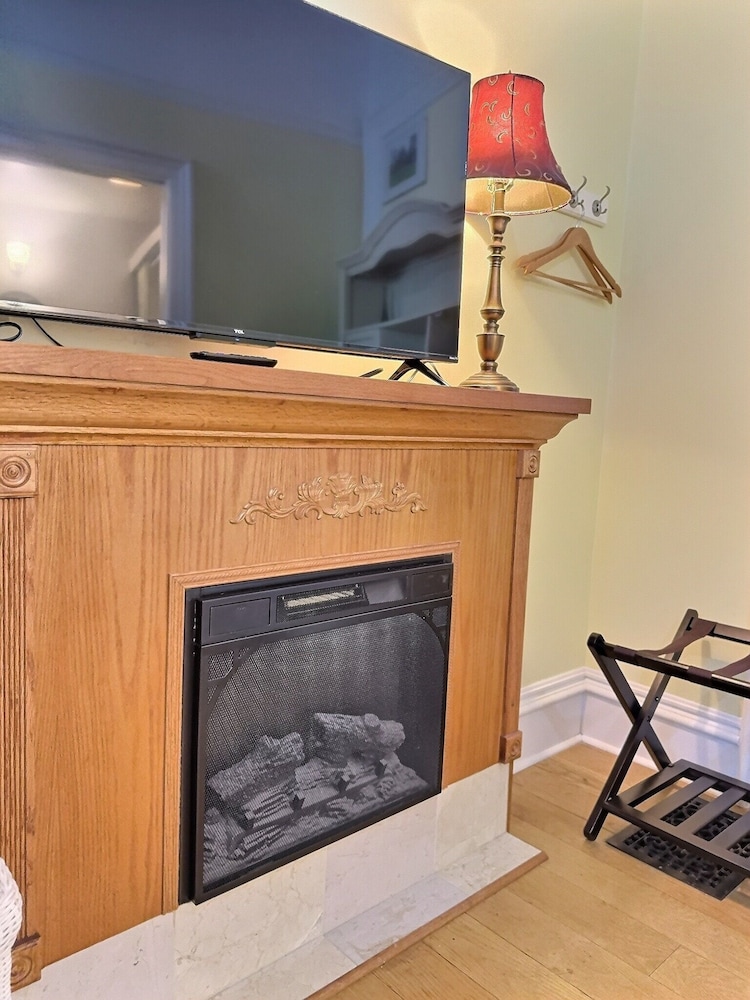 Lasalle Bed Breakfast 7/54