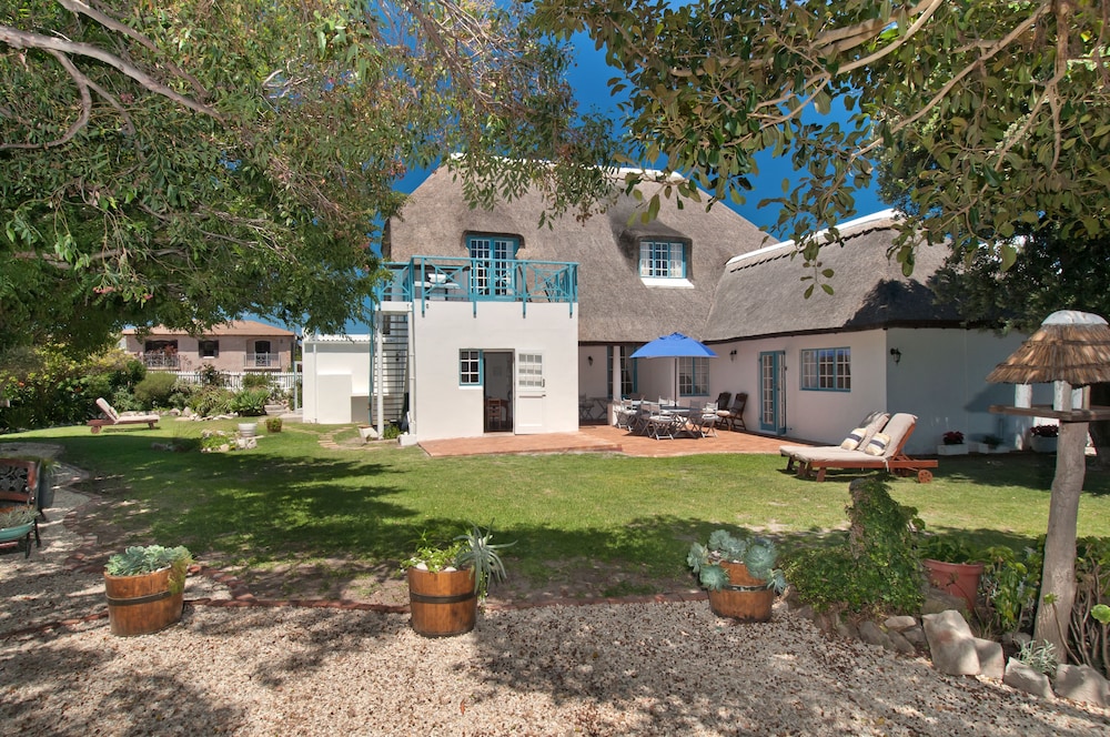 Cliff Cottage 37/47