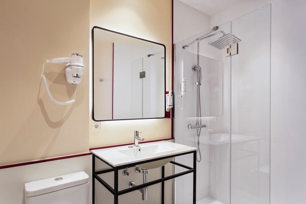 B&B HOTEL Madrid Centro Plaza Mayor 51/54