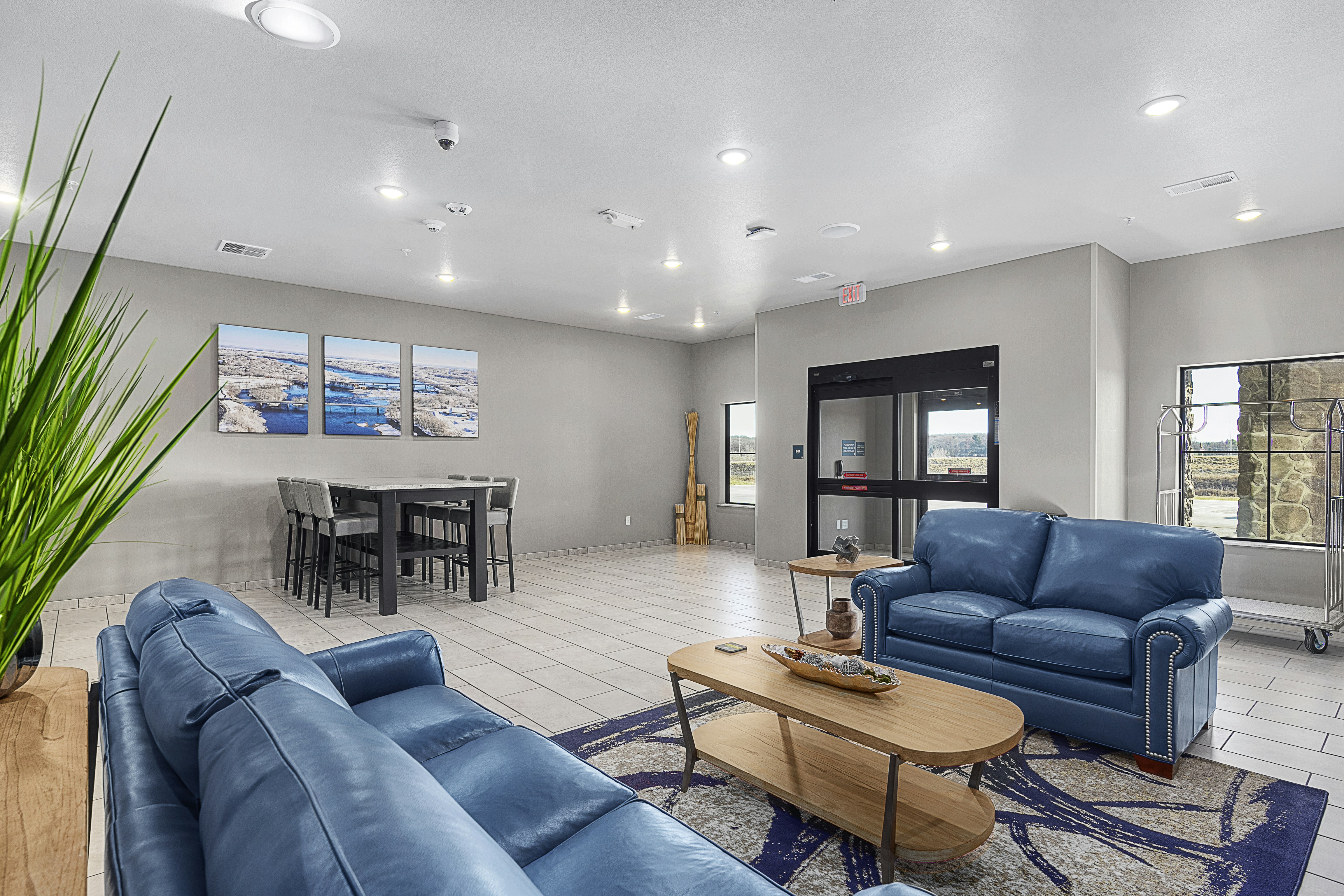 Riverstone Suites - Chippewa Falls 26/50
