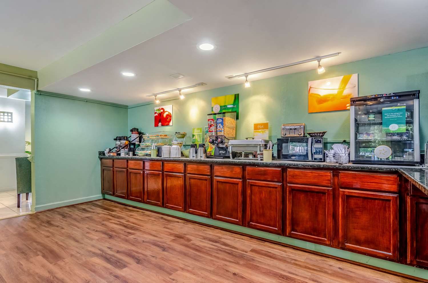 Quality Inn & Suites Creedmor - Butner 31/39