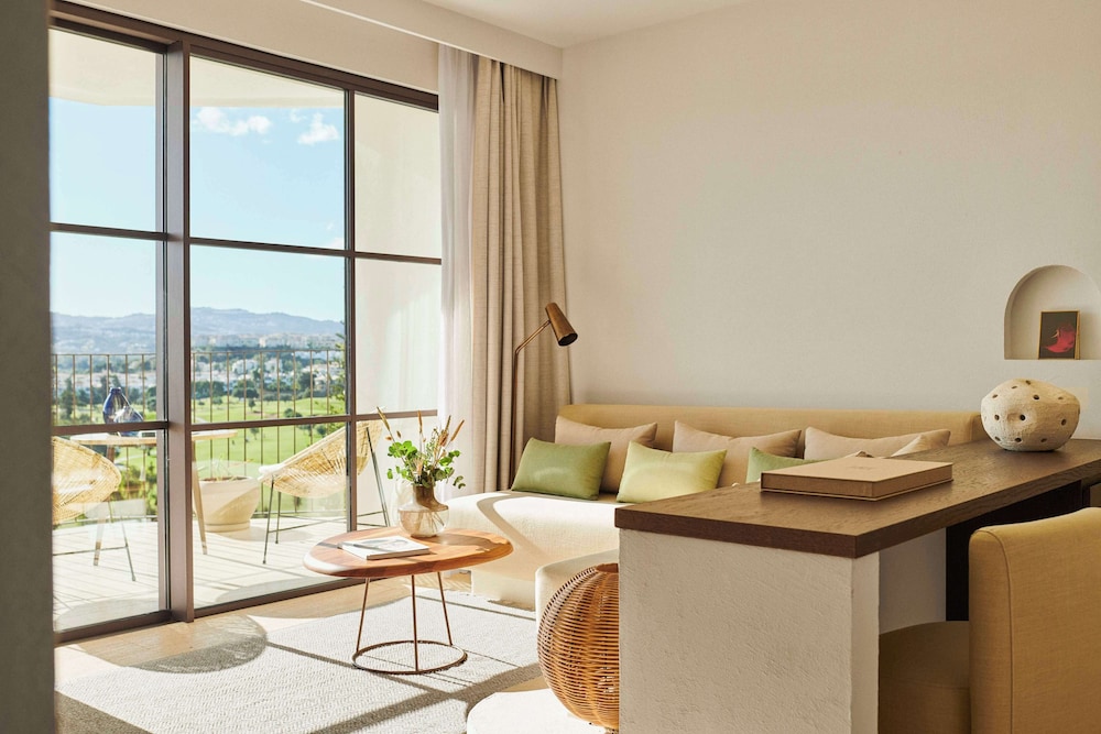 La Zambra the Unbound Collection By Hyatt 50/69