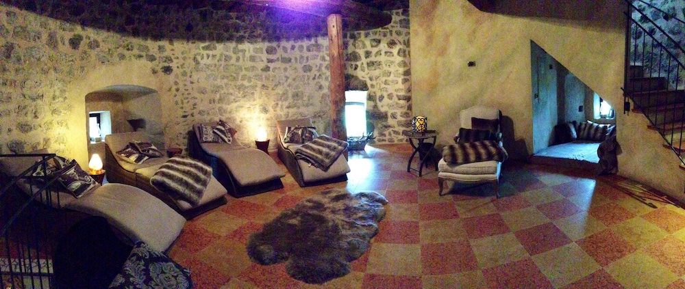 Boutique Hotel Schloss Matzen 36/67
