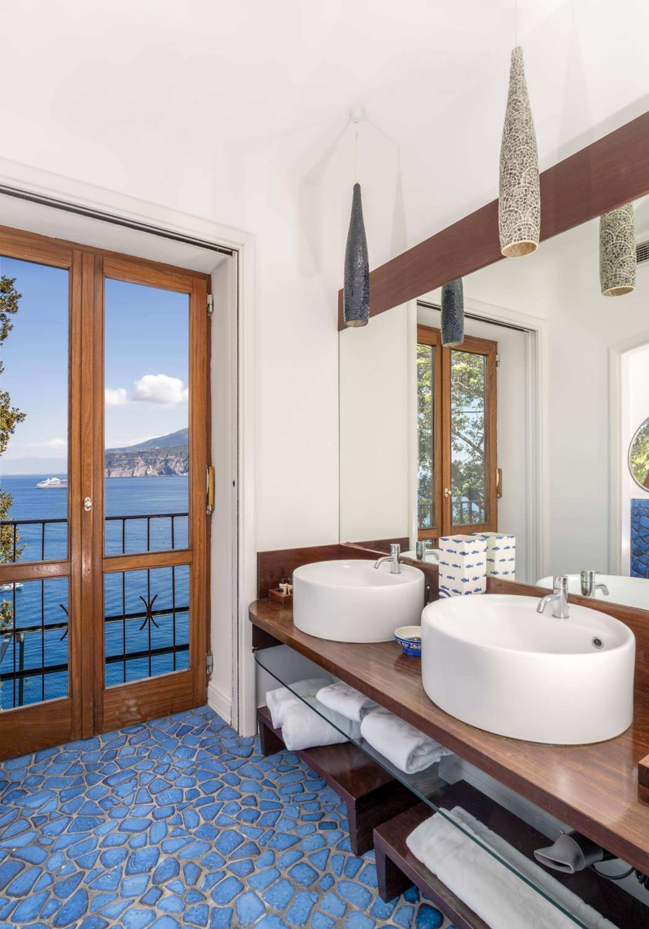 جناح رئاسي بإطلالة على البحر بشرفة، Hotel Belair 8/8