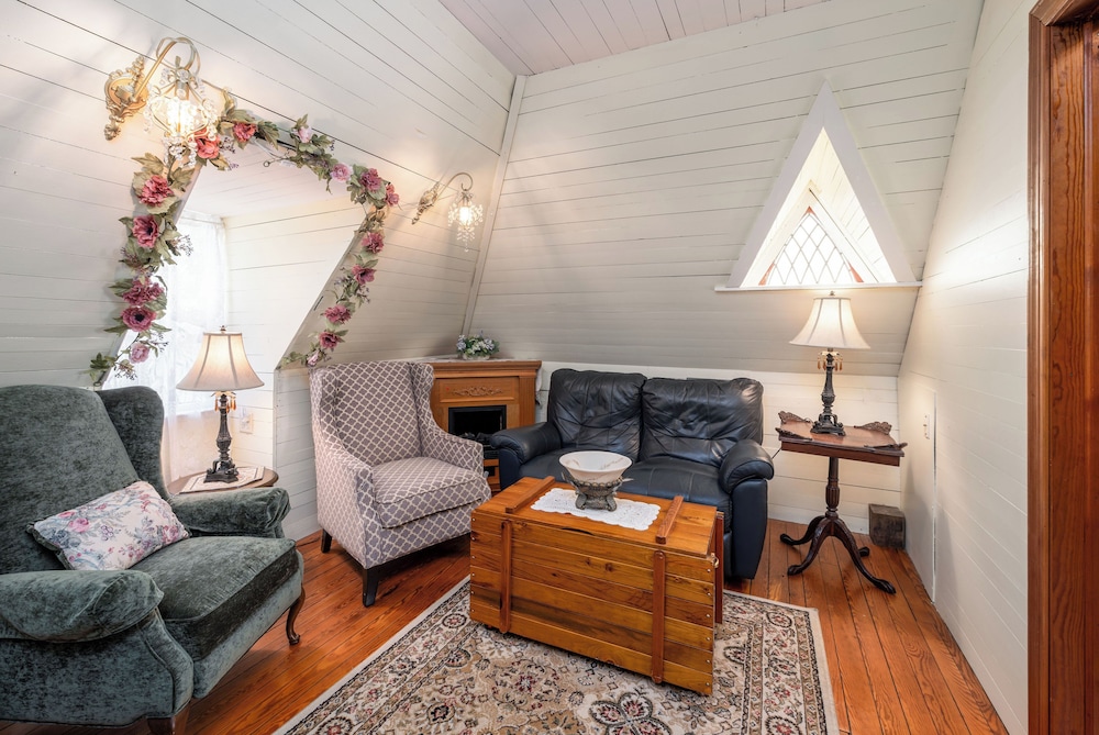 Gillis Grier Bed and Breakfast 33/50