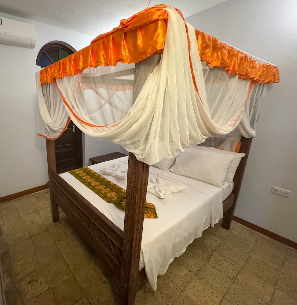 Princess Salme Inn 14/50