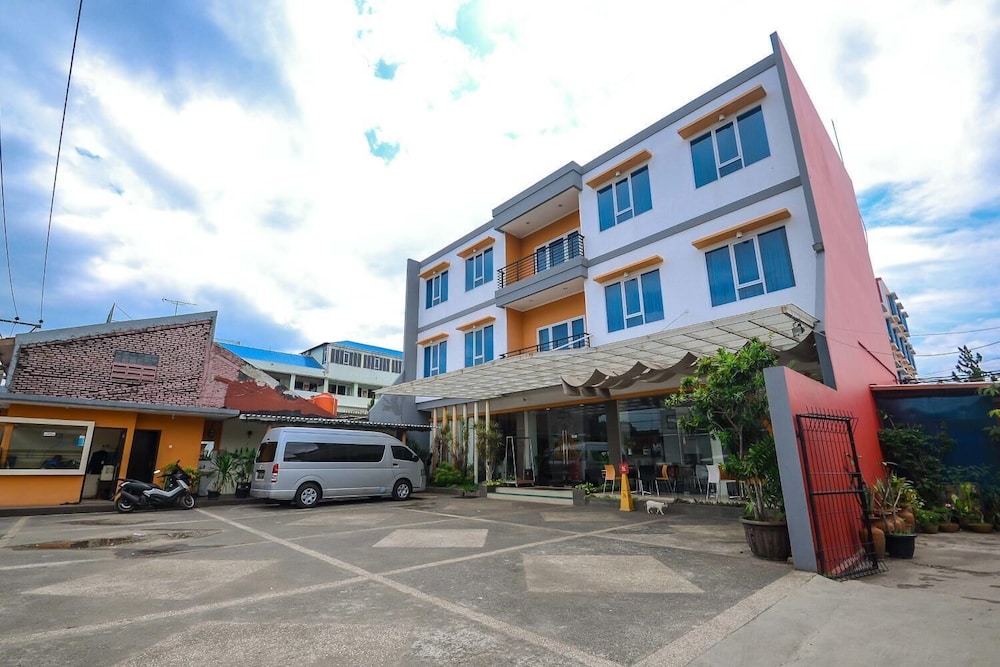 ALQUEBY HOTEL 47/47