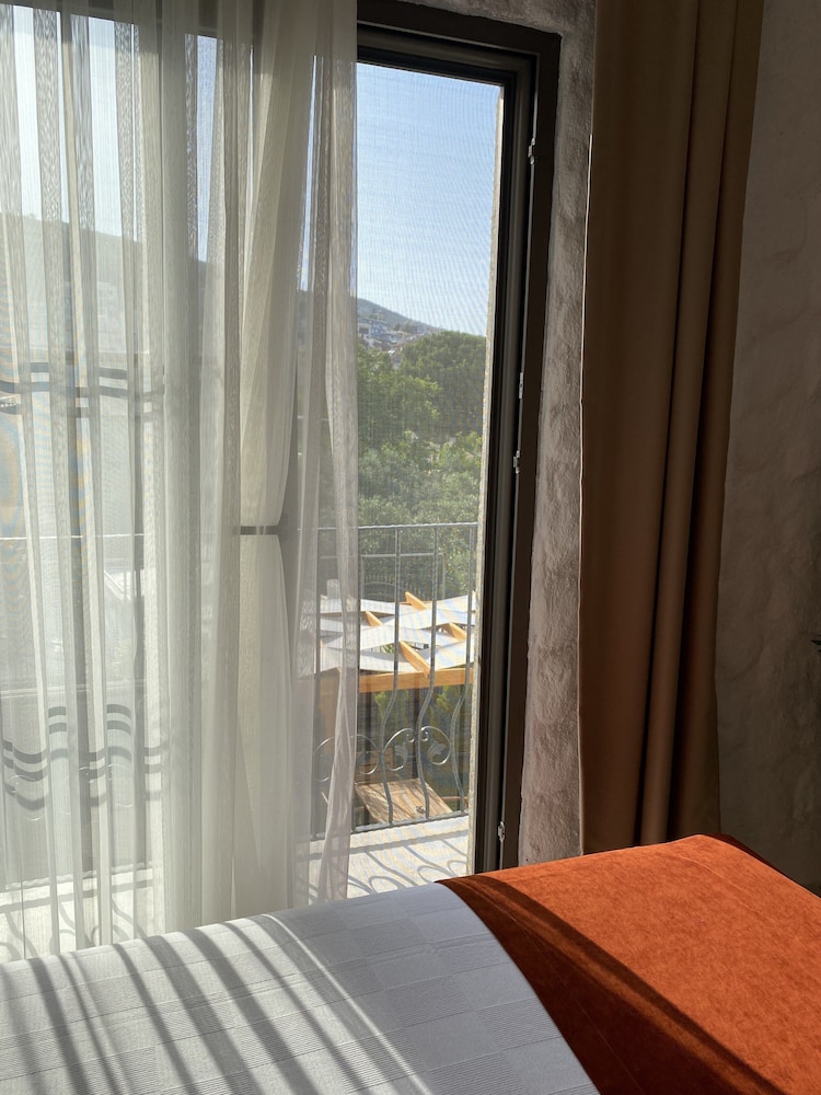 Huzurla Otel 27/50
