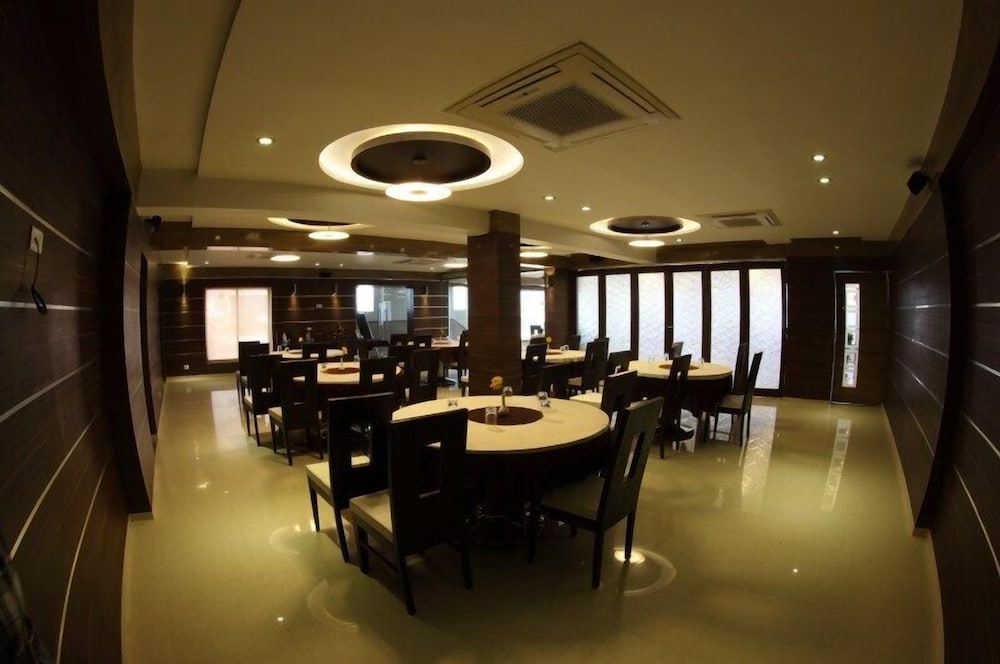 PEARL OF HEAVEN THE HOTEL 26/40