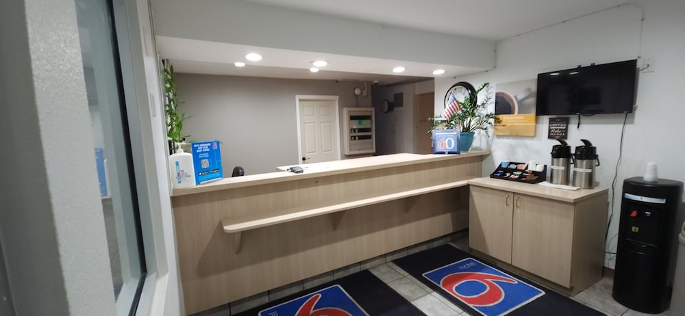 Motel6 Alamogordo, NM 17/59