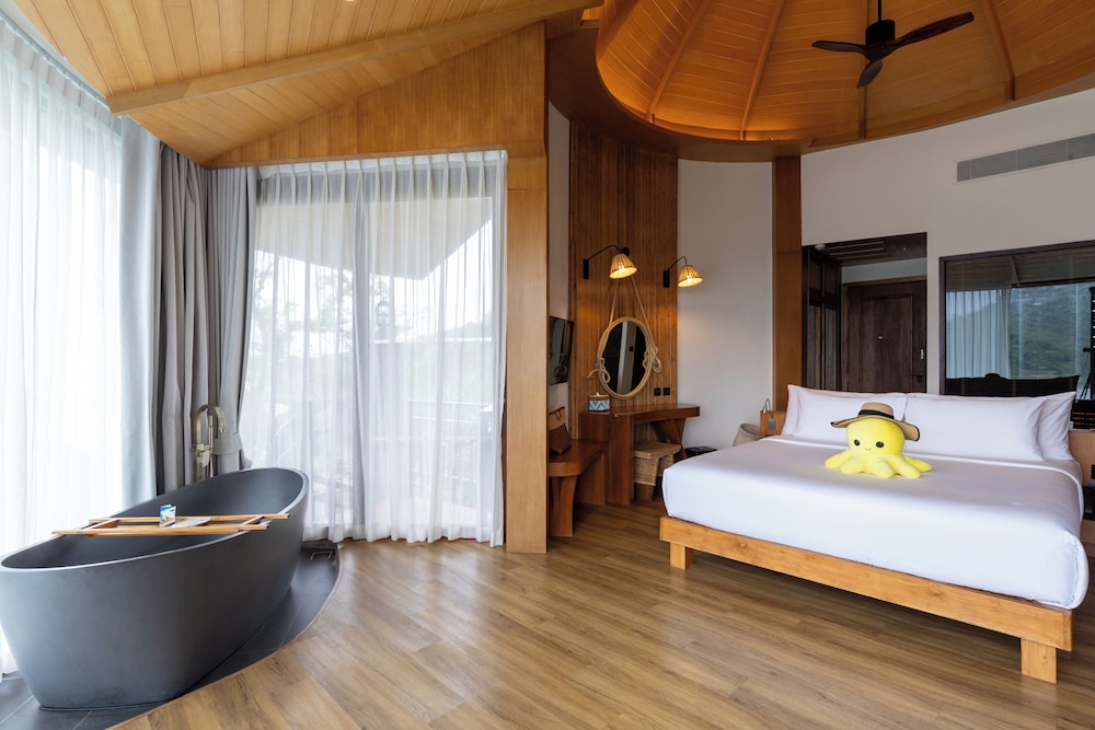 Sinae Phuket Luxury Hotel 22/78