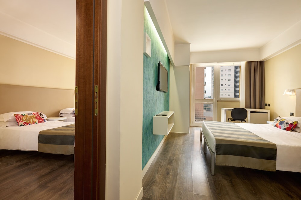 Hotel Roma Tor Vergata 20/60