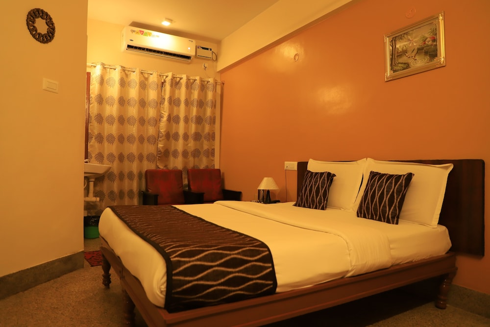 T.M Hotel 12/37