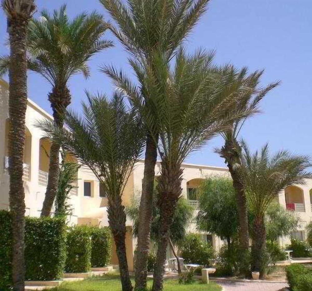 Zephir Hotel & Spa 56/62
