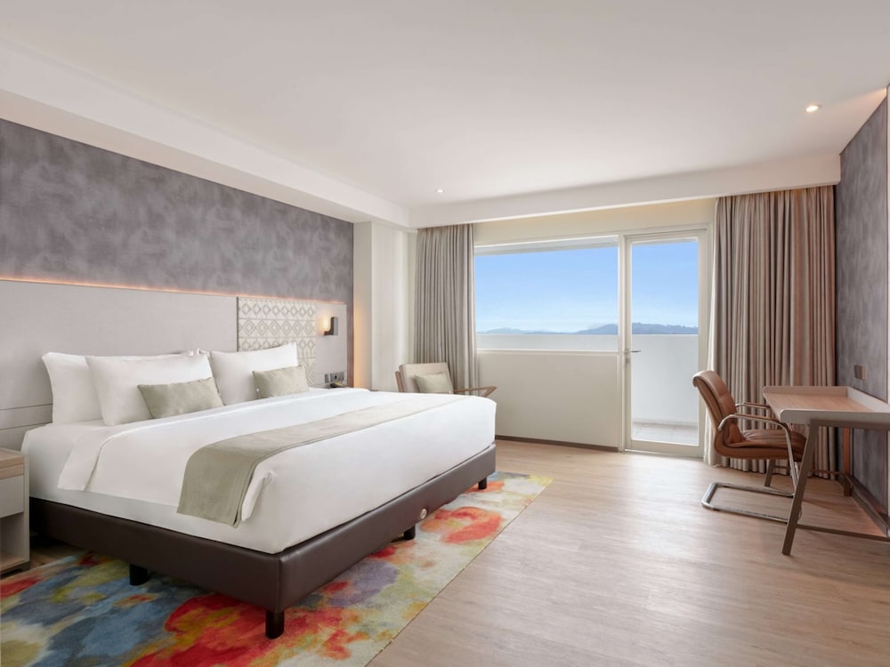 Golden Tulip Springhill Lampung 14/50