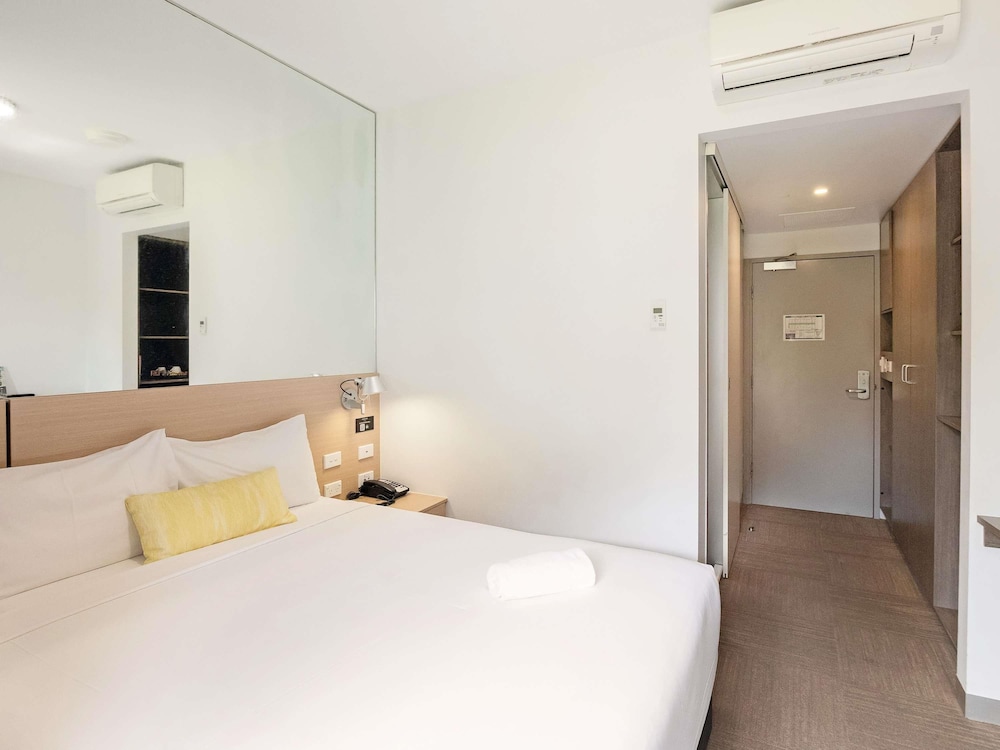 Ibis Darwin Airport Hotel 21/45