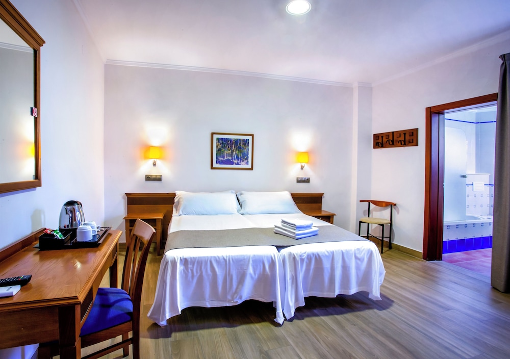 Hotel Ramis 3/49