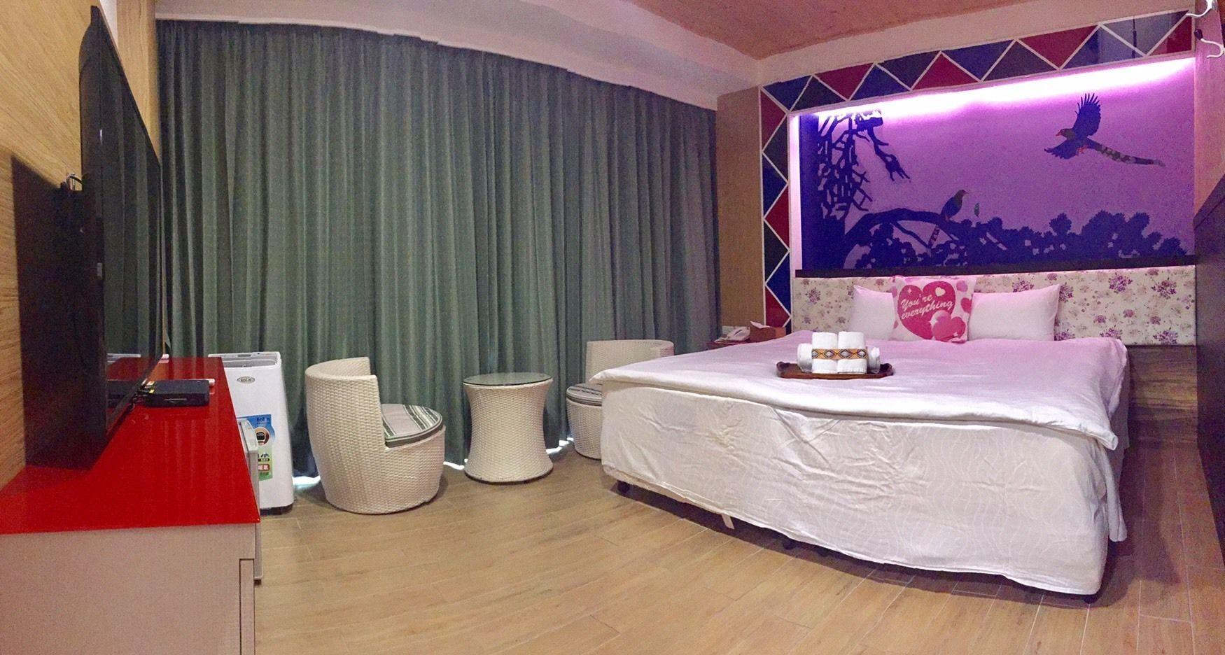 Loft, Suite