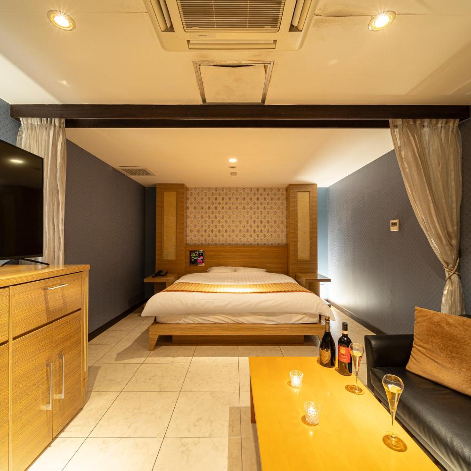Hotel Brio - Adult Only 11/26