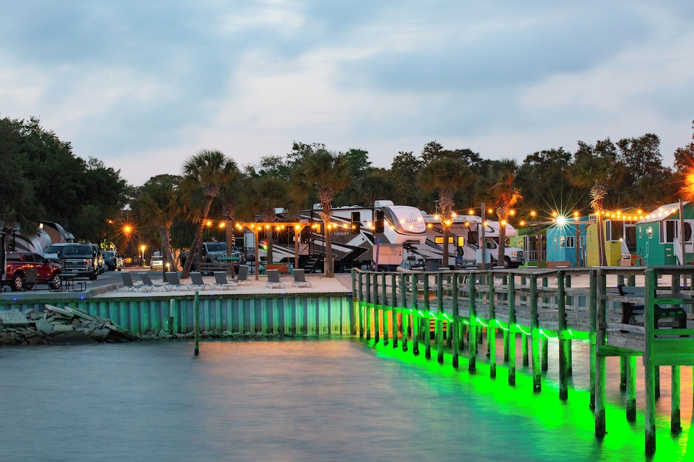 Navarre Beach Camping Resort 58/61