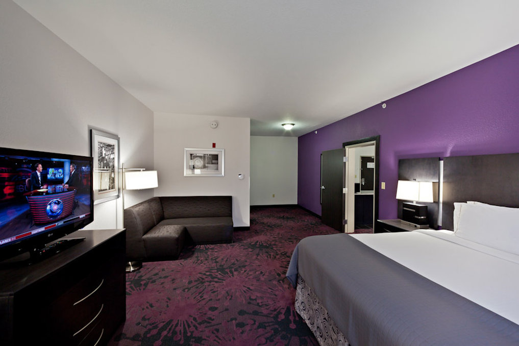 Holiday Inn Express Hotel Suites Columbus Polaris Parkway 21/77