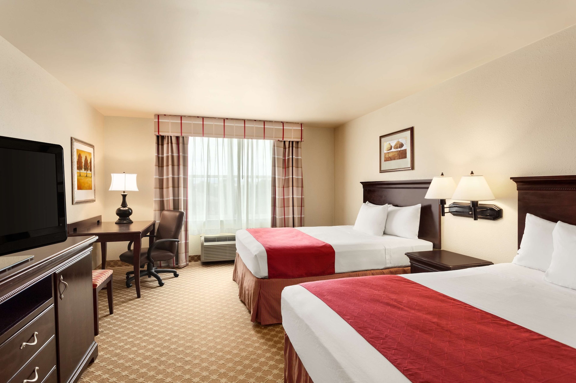 ROOM, 2 QUEEN BEDS