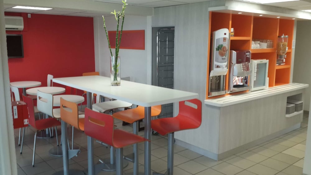 PREMIERE CLASSE BAYONNE 36/55