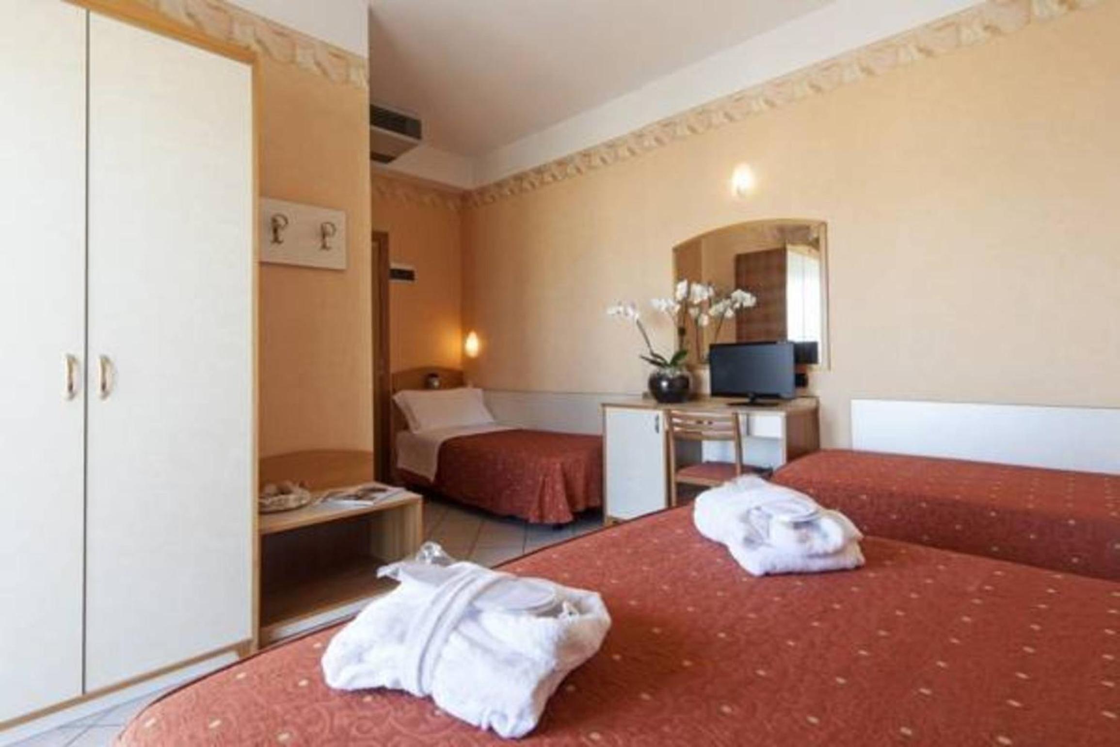 Ambra Hotel 17/50