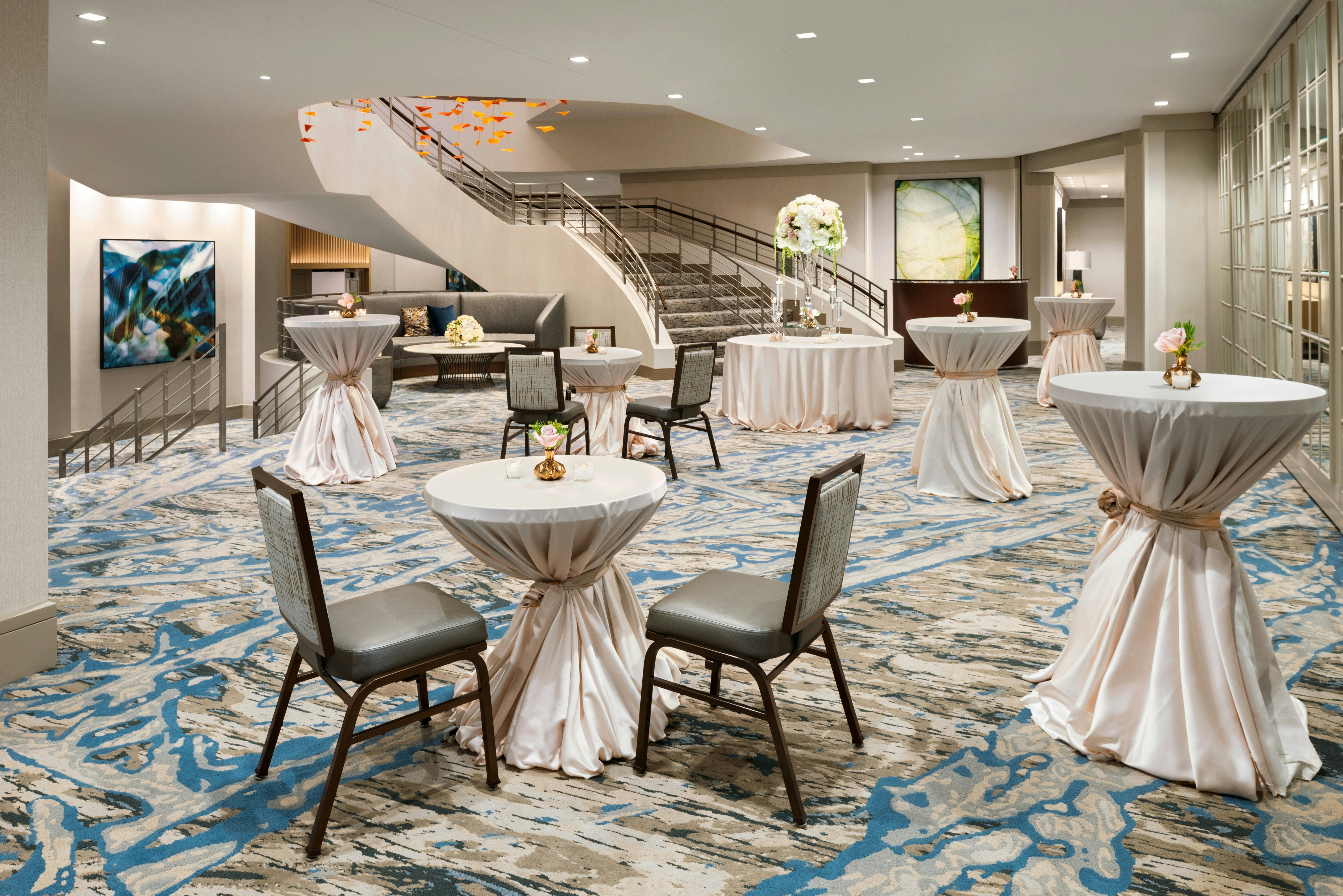 DoubleTree by Hilton Hotel Chicago Magnificent Mile 54/79