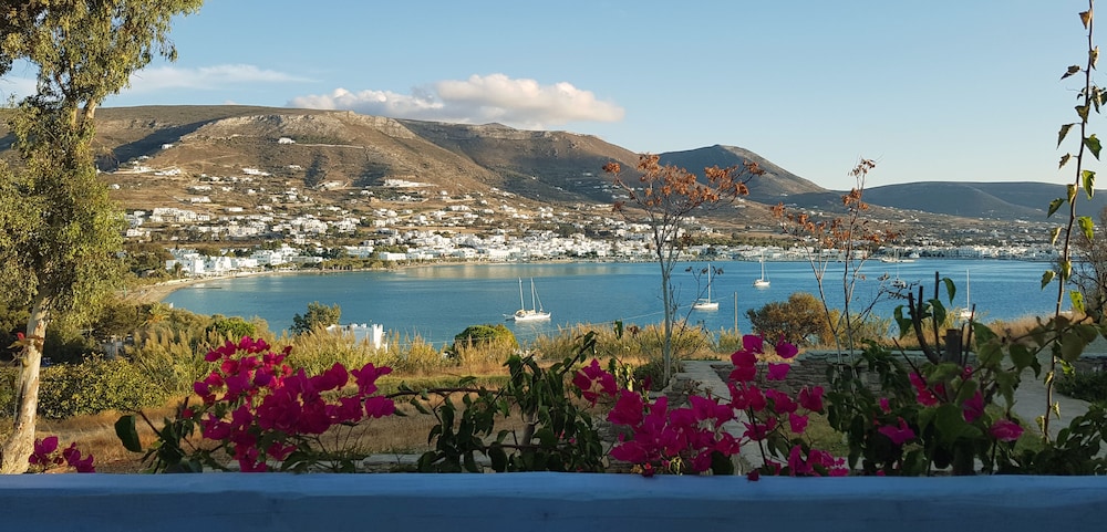 Paros Paradise Apartments 7/65
