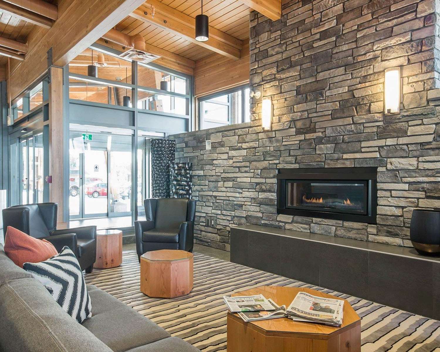 Comfort Inn & Suites Campbell River, BC 31/46