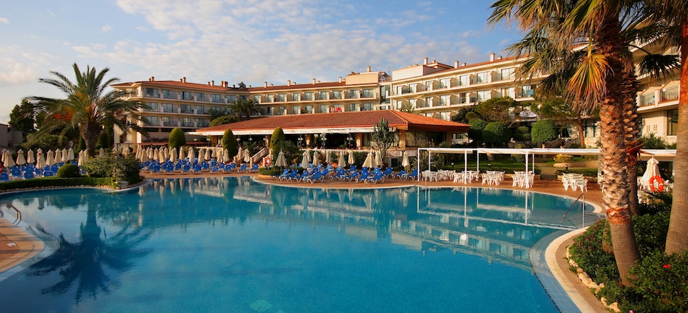 Valentin Son Bou Hotel Apartments 5/85