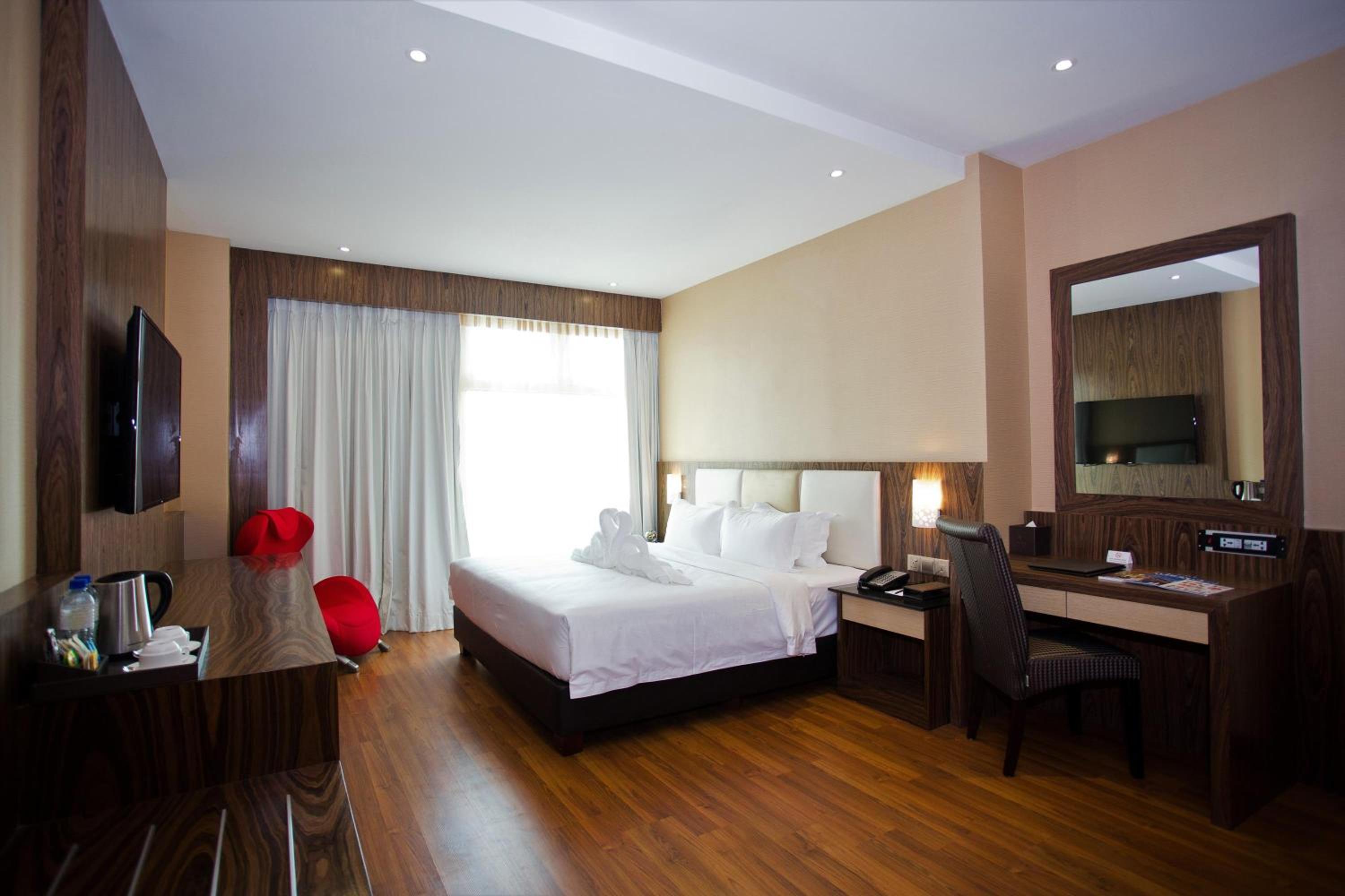غرفة ديلوكس بسرير كينج، Vouk Hotel Suites 5/10