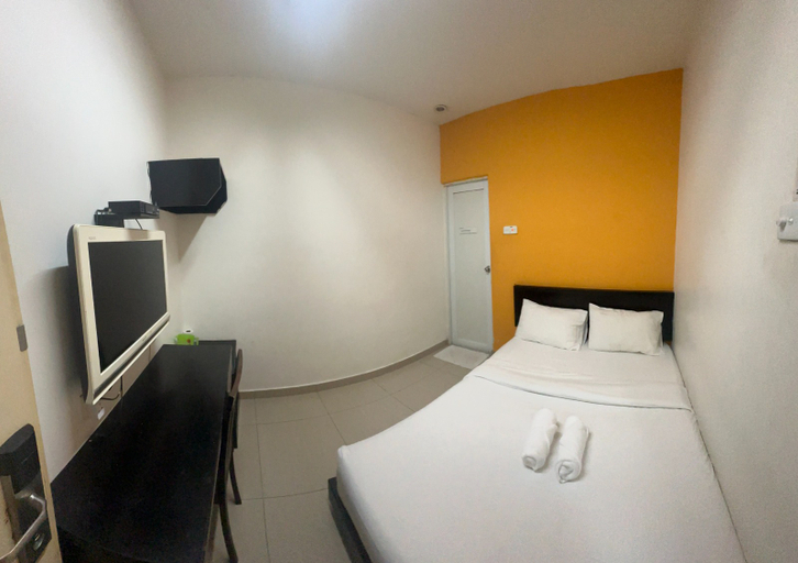 Havona Hotel Plentong - Self Check-In 7/11