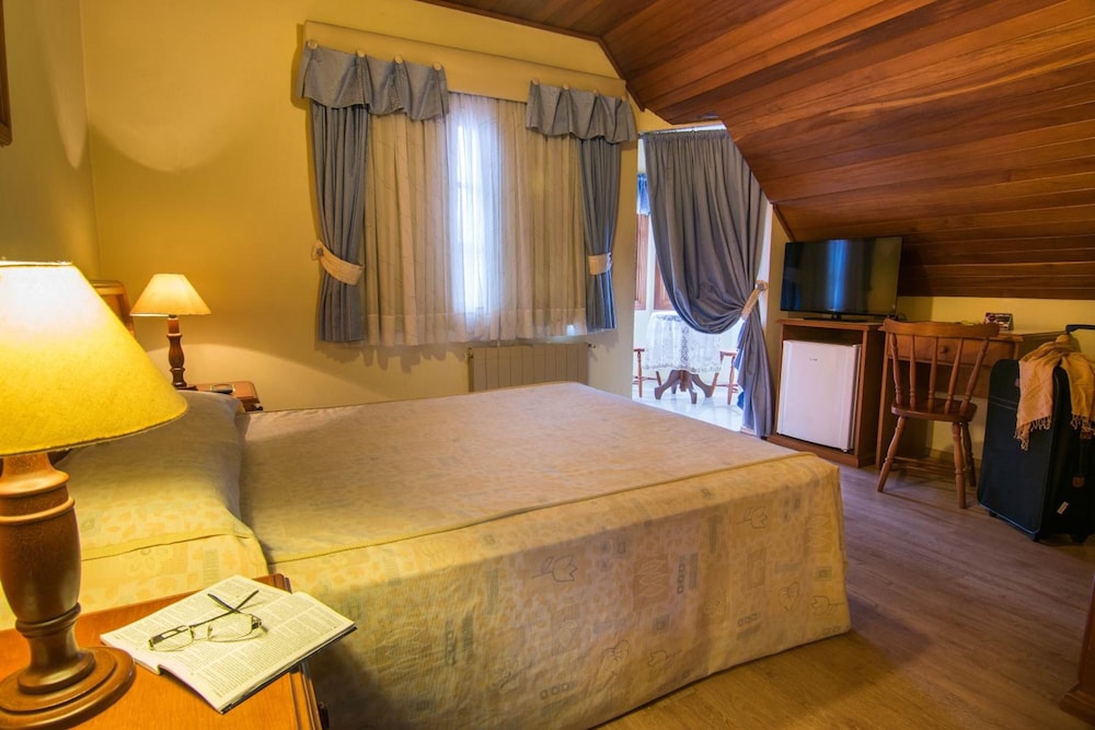 Hotel Sky Gramado 18/65