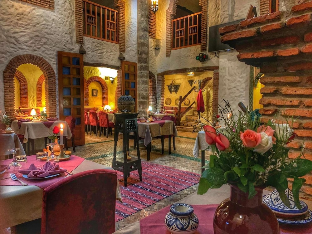 Riad Al Madina Hotel 63/71