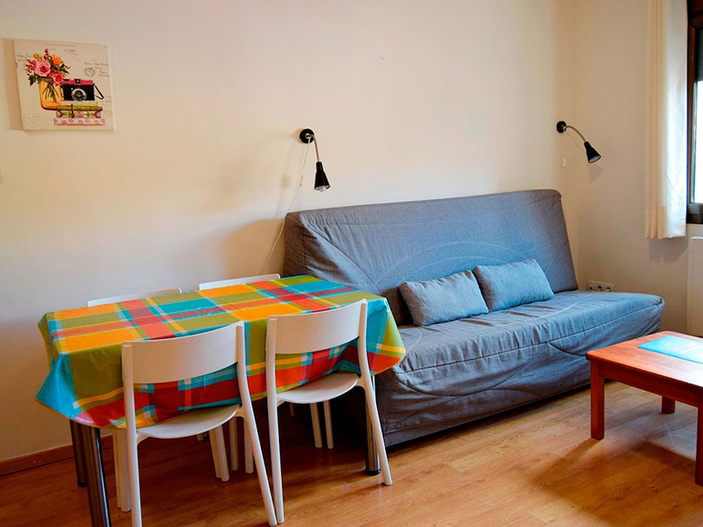 Apartamentos Pantebre 3000 52/64