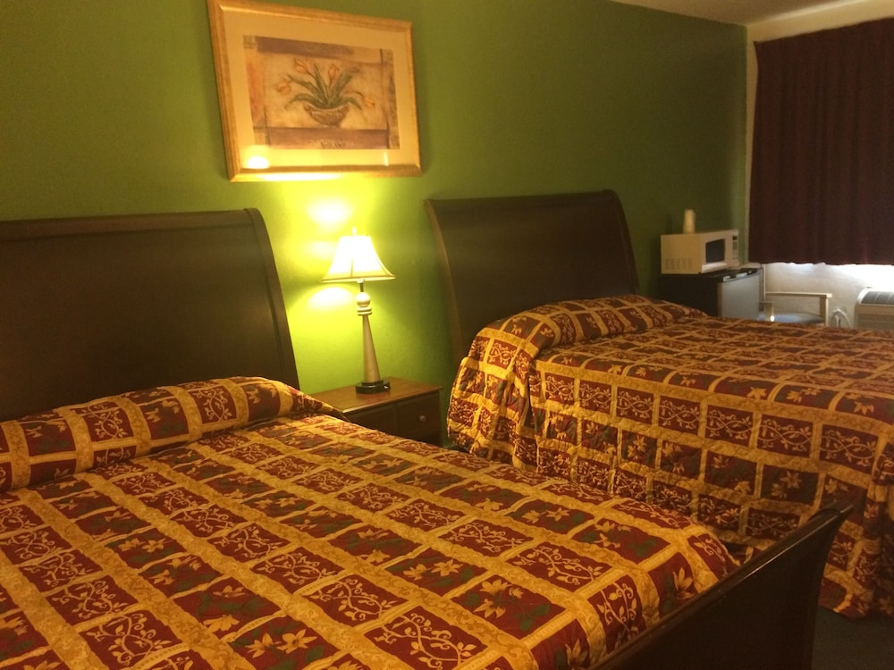 Budget Inn and Suites El Centro 17/34