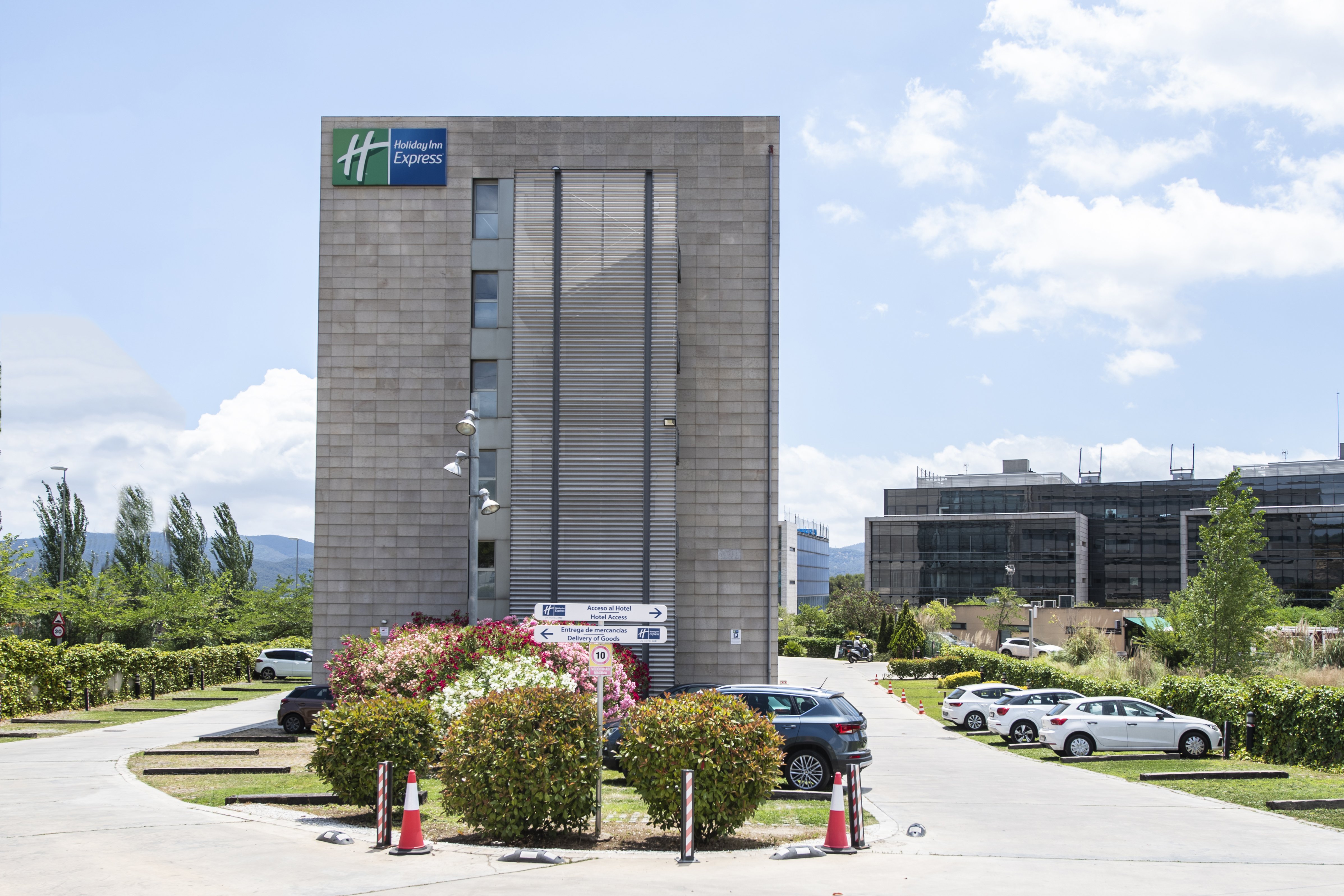 Holiday Inn Express Sant Cugat 57/60