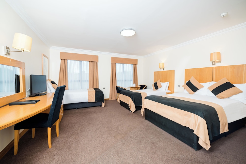 PREMIER, DOUBLE OR TWIN BED